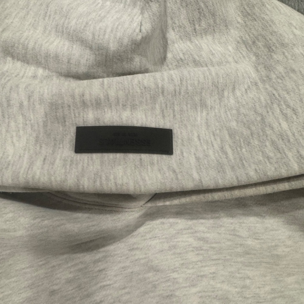 essentials hoodie - Picture 2 of 4